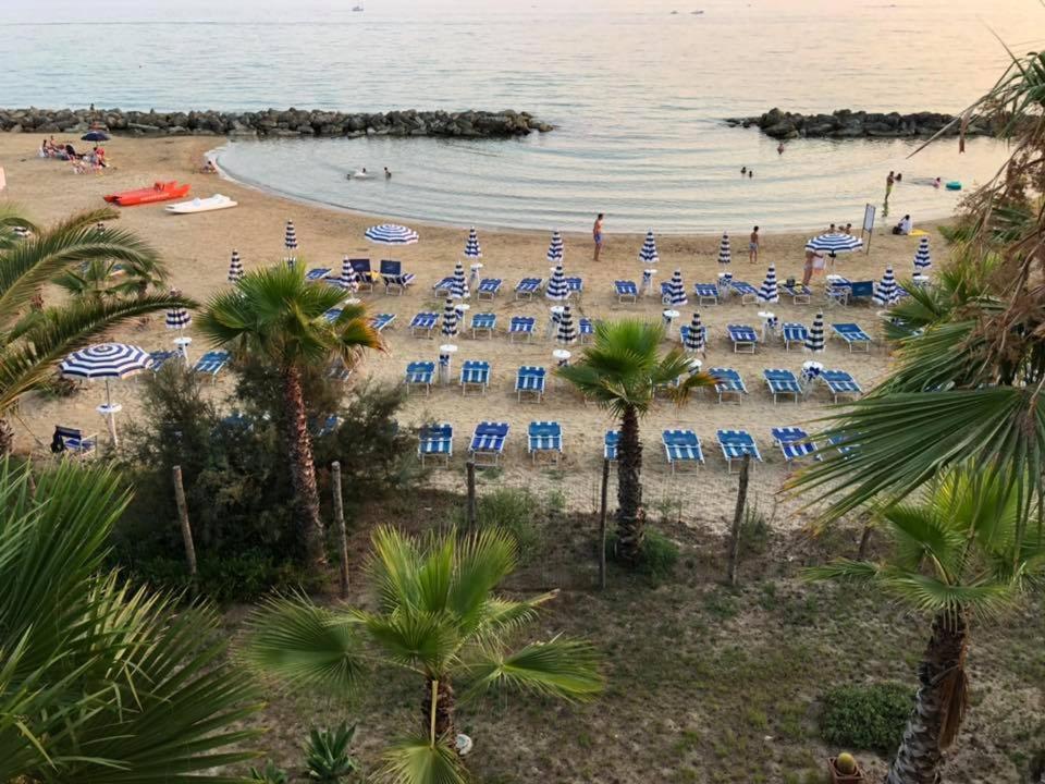 Sul Mare Al Gabbiano Hotel